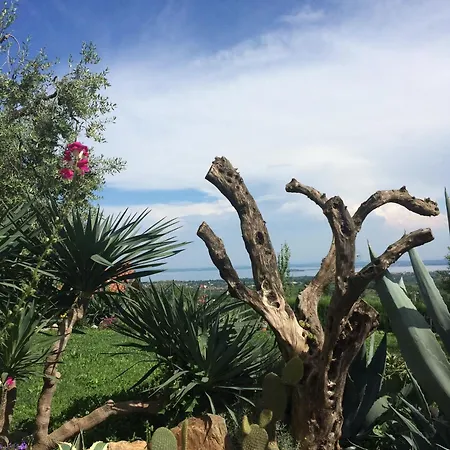 Lägenhet Mit Blick Auf Den Gardasee *